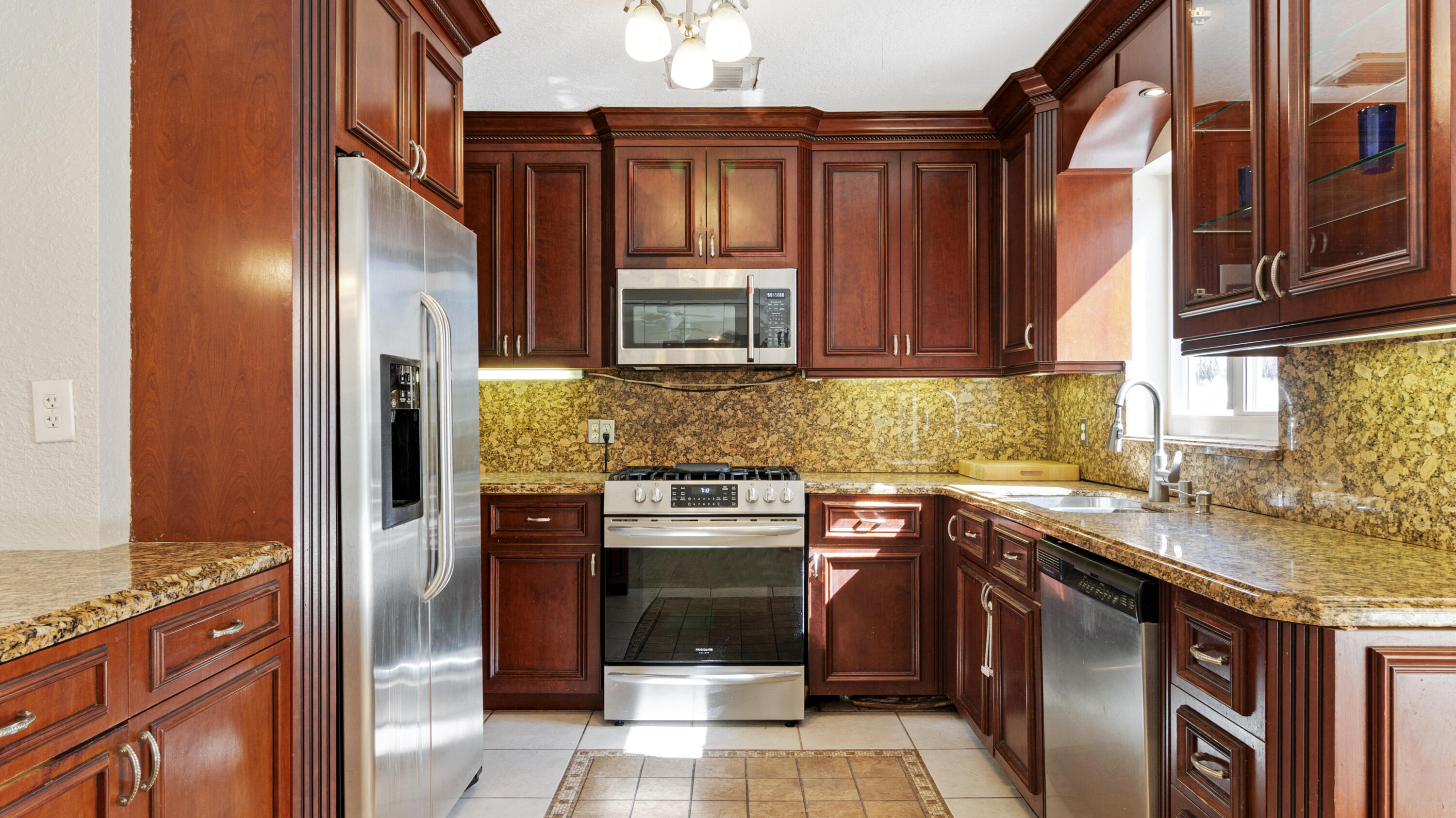 366 Northeast 29th Street Boca Raton, FL 33431 - Photo 11 of 29 11_HD366_NE_29th_Street11