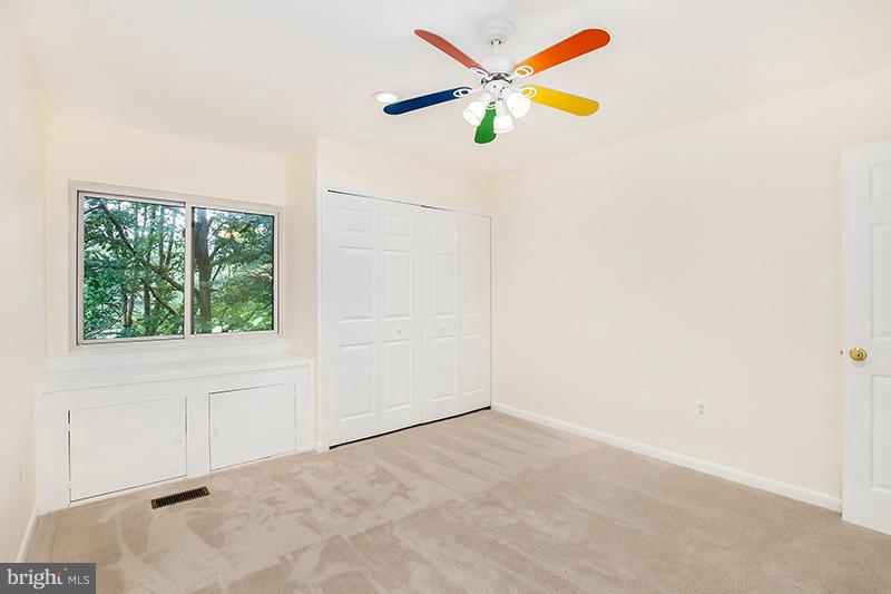 2043 Approach Lane Reston, VA 20191 - Photo 19 of 30 Bedroom