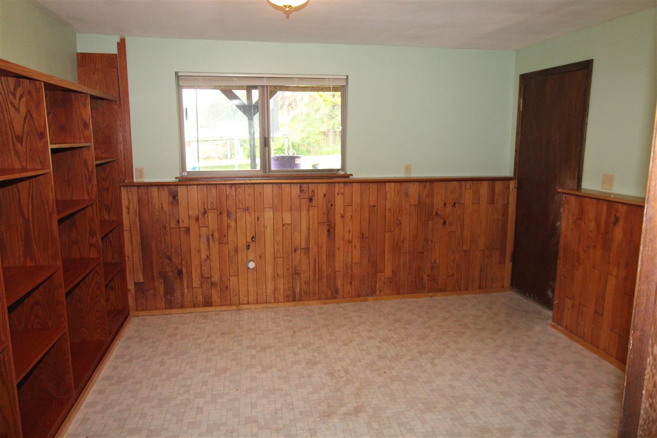 1705 South Seehorn Road Spokane Valley, WA 99212 - Photo 12 of 17 Gallery Image 12
