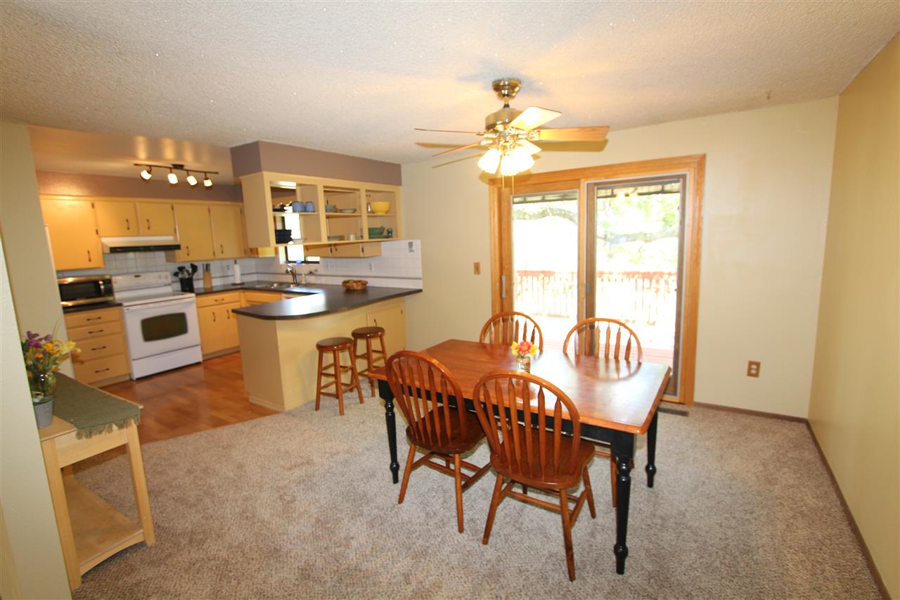 1705 South Seehorn Road Spokane Valley, WA 99212 - Photo 4 of 17 Gallery Image 4