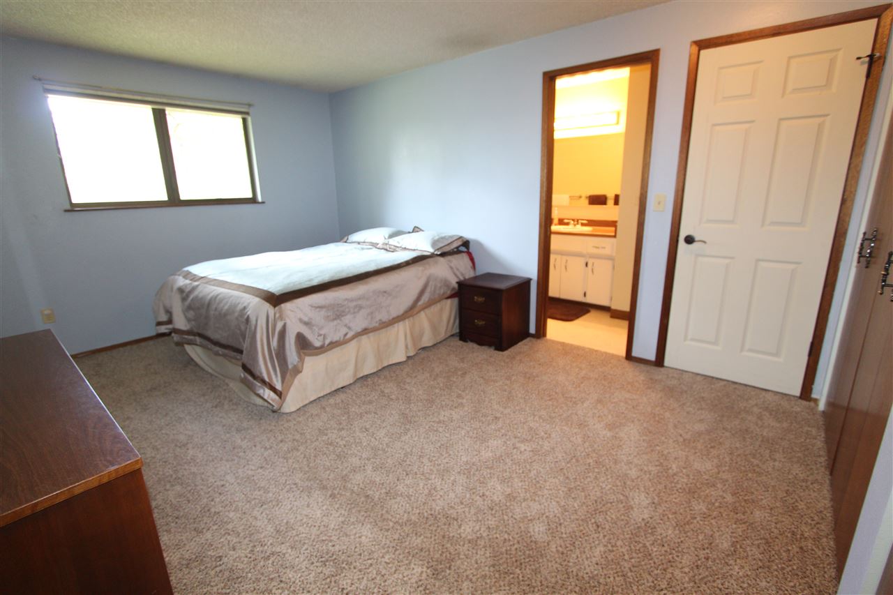 1705 South Seehorn Road Spokane Valley, WA 99212 - Photo 9 of 17 Gallery Image 9