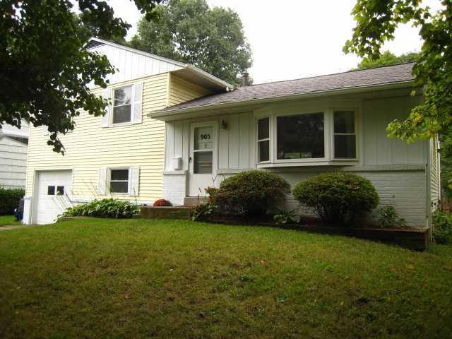905 Bernard Road Columbus, OH 43221 - Photo 1 of 18 Gallery Image 1