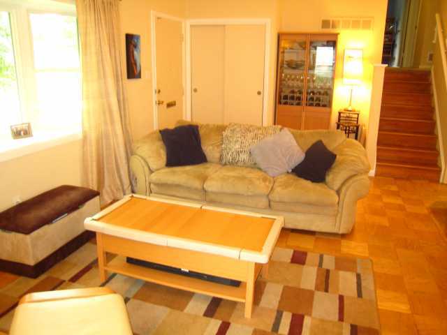 905 Bernard Road Columbus, OH 43221 - Photo 8 of 18 Gallery Image 8