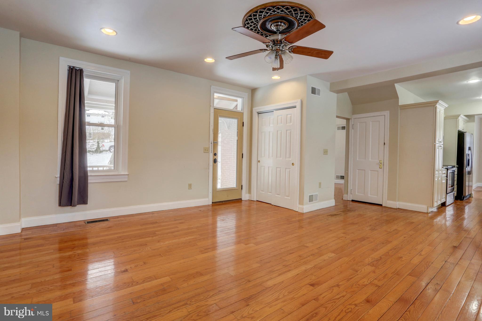 1501 Starcross Road York, PA 17403 - Photo 15 of 59 Gallery Image 15