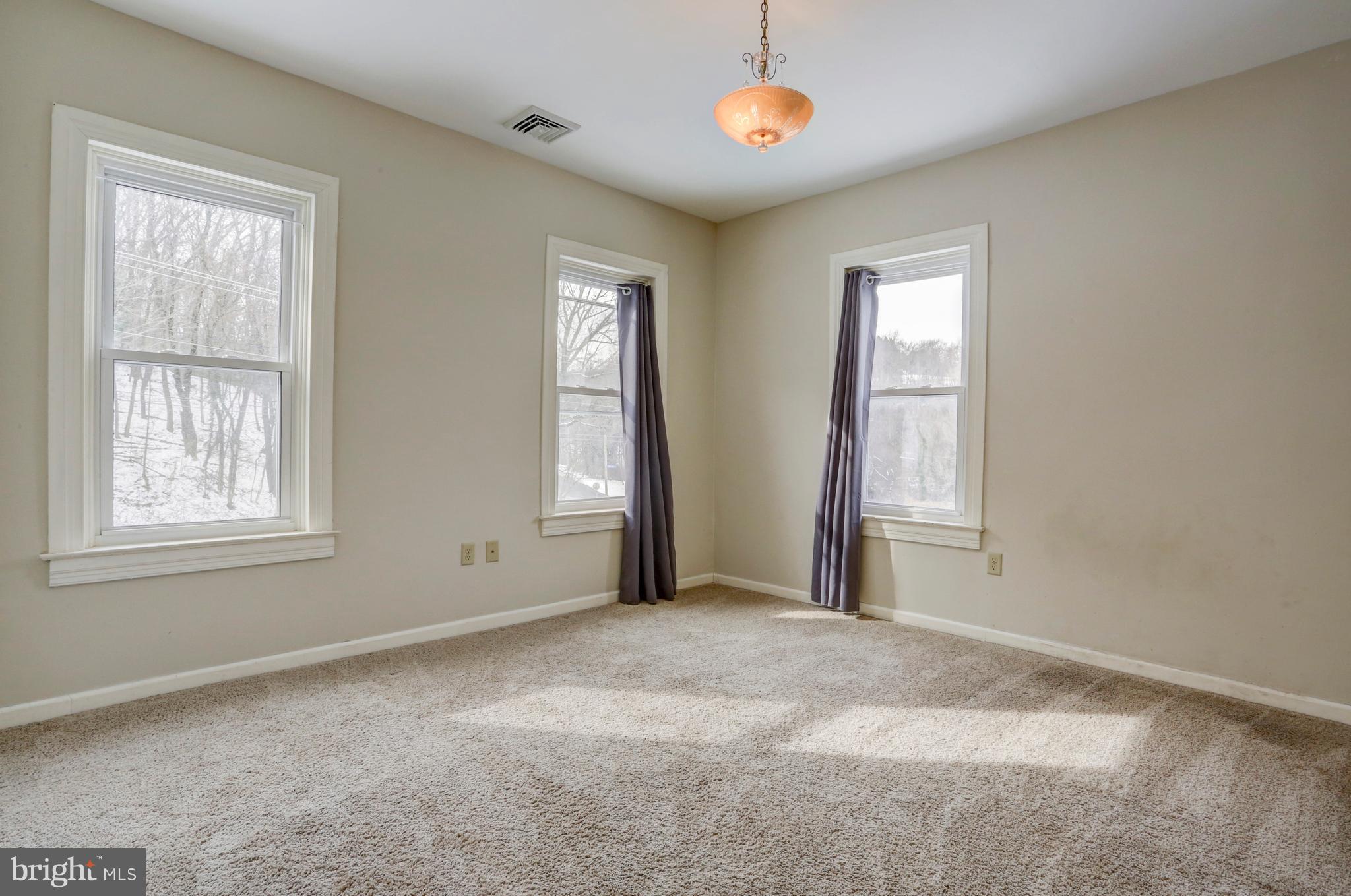 1501 Starcross Road York, PA 17403 - Photo 26 of 59 Gallery Image 26