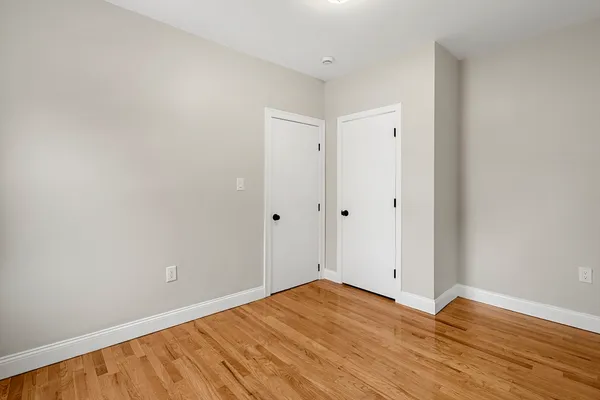 $2,500 | 5 Gayland Street, Unit 2, Boston, MA 02125