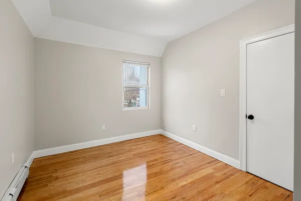 $2,500 | 5 Gayland Street, Unit 2, Boston, MA 02125
