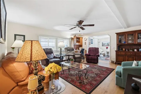 $177,777 | 5509 Bermuda Court, Bradenton, FL 34207