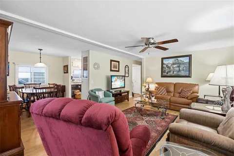 $177,777 | 5509 Bermuda Court, Bradenton, FL 34207