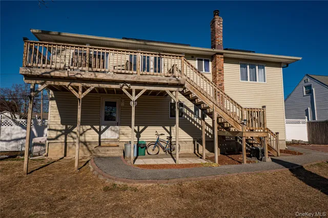 $710,000 | 928 Peconic Avenue, West Babylon, NY 11704