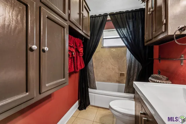 $180,000 | 626 Bluebell Street, Port Allen, LA 70767