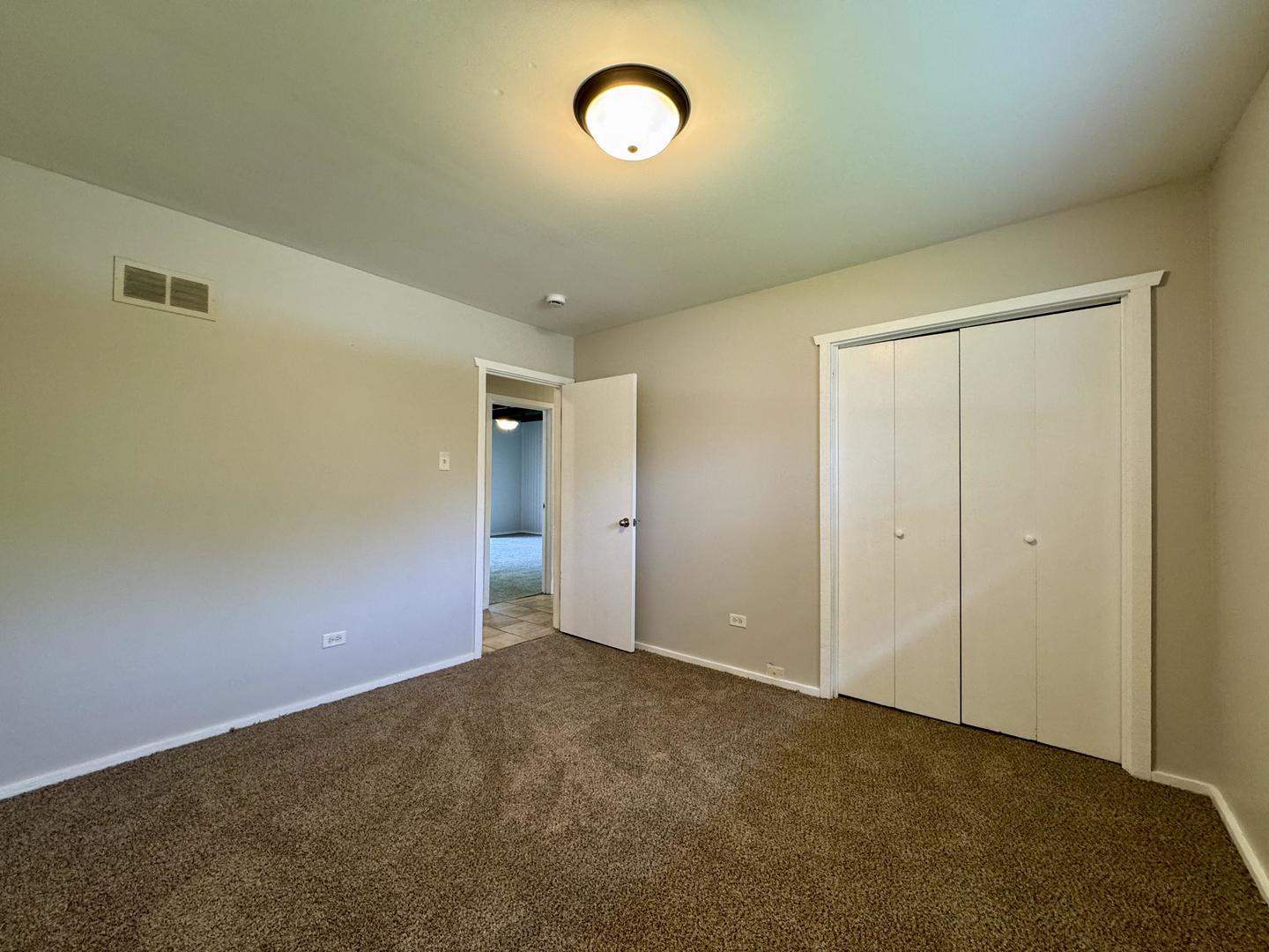 16159 Long Avenue Oak Forest, IL 60452 - Photo 13 of 33