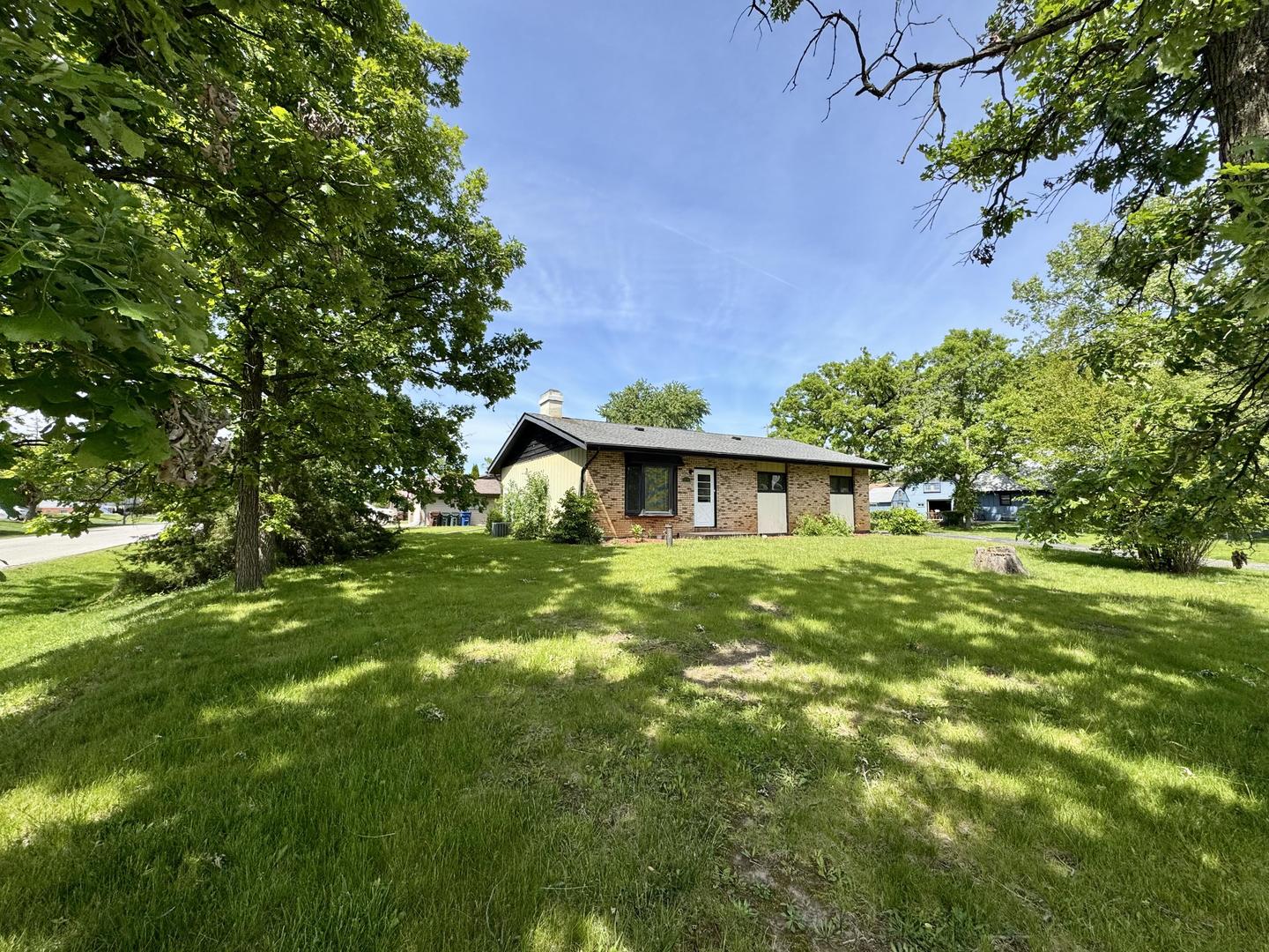 16159 Long Avenue Oak Forest, IL 60452 - Photo 3 of 33