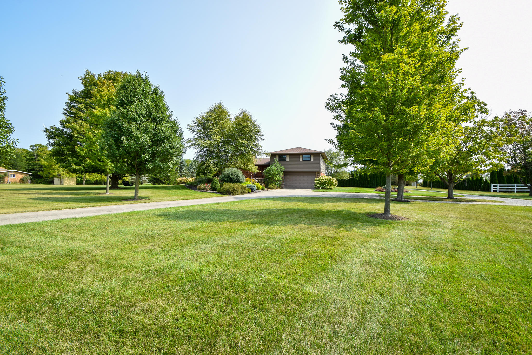 1433 South Range Line Road Ludlow Falls, OH 45339 - Photo 4 of 68