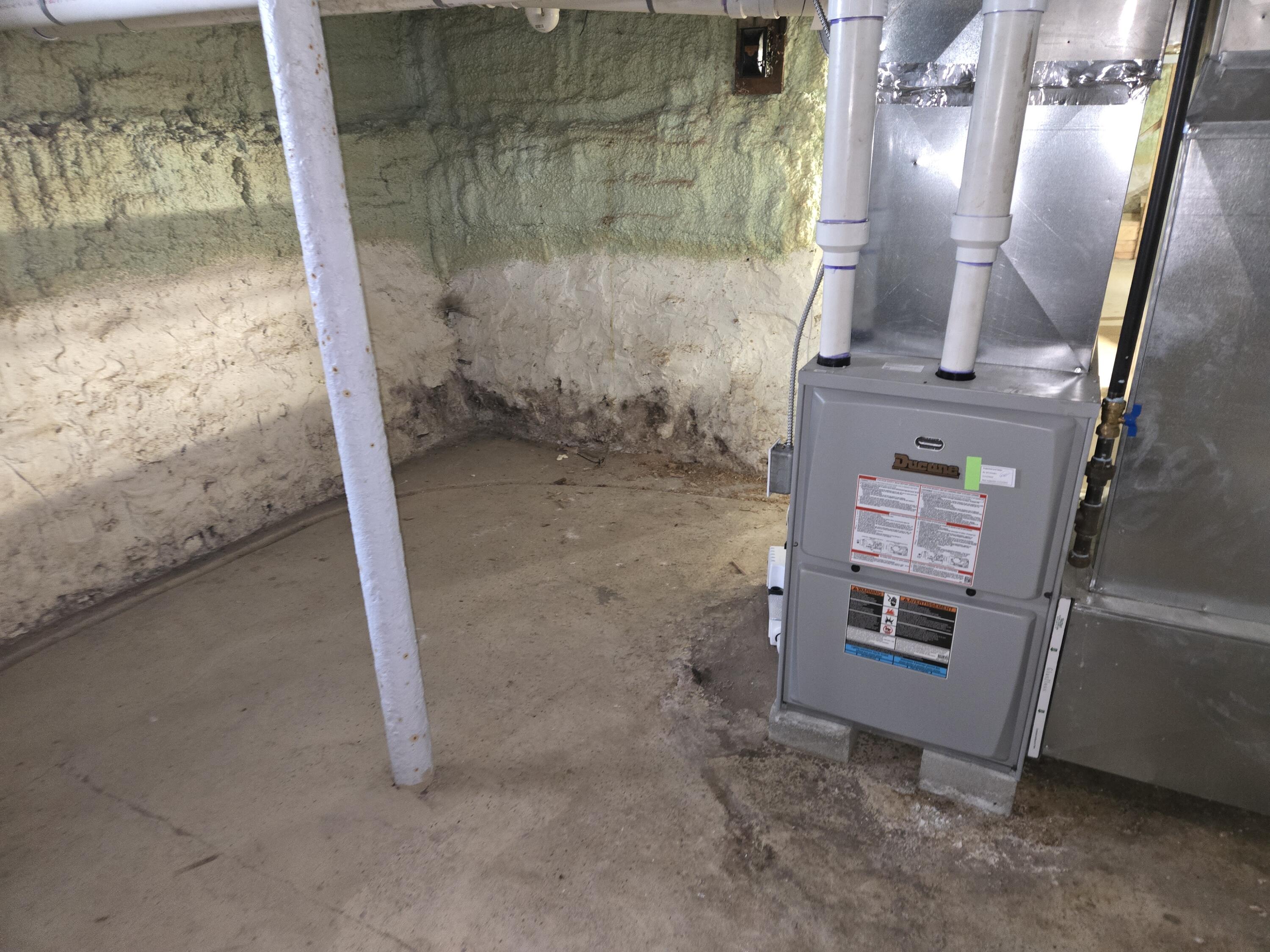 82 James Street Bangor, ME 04401 - Photo 25 of 30 20250227_091247