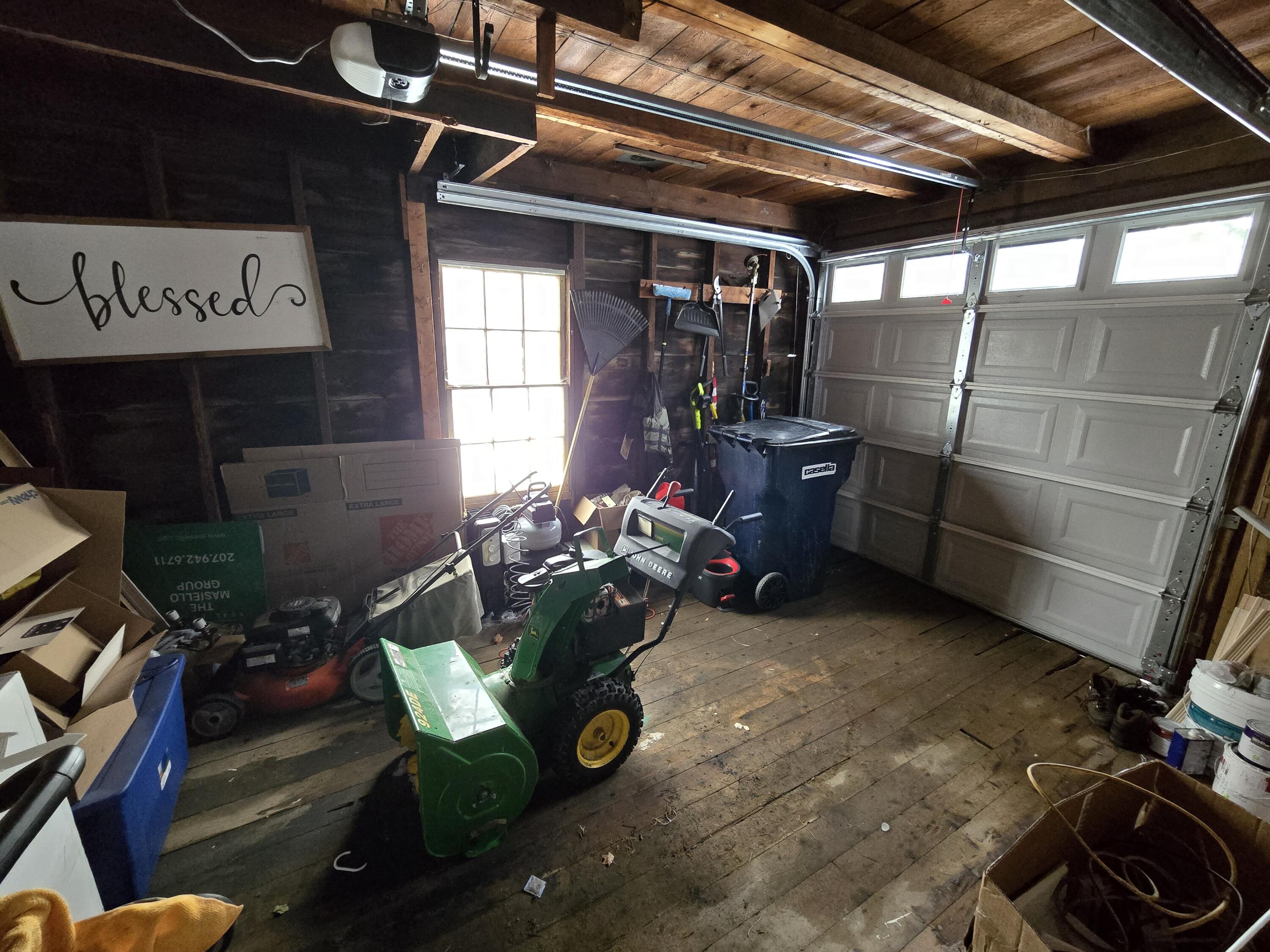 82 James Street Bangor, ME 04401 - Photo 28 of 30 20250227_091531