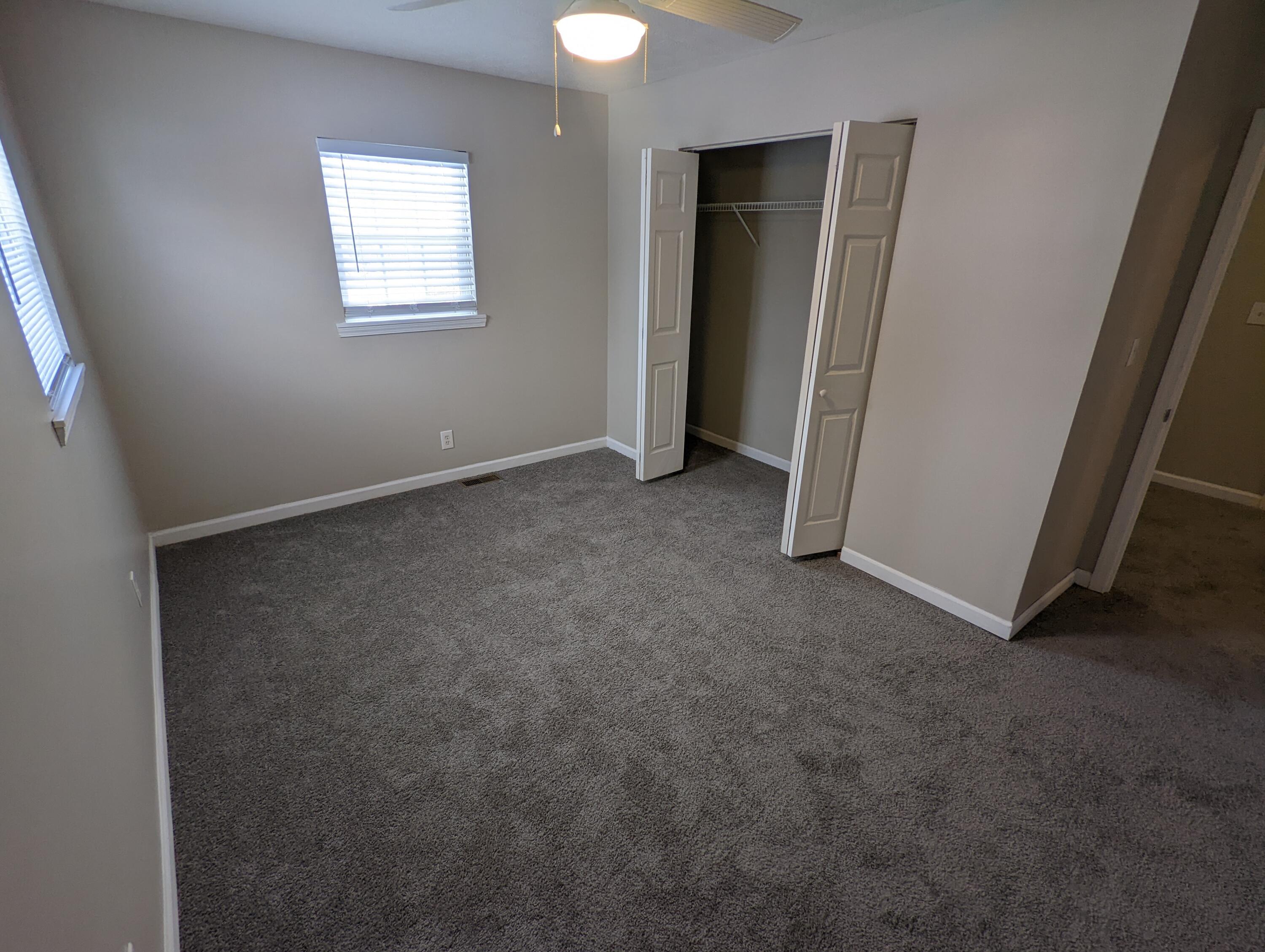 2556 Brooklyn Road Columbus, OH 43231 - Photo 14 of 17 15