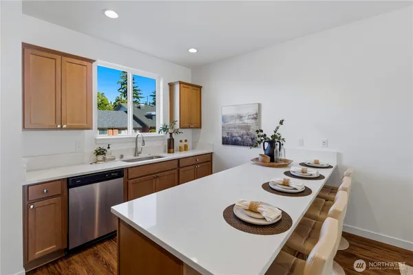 $614,950 | 18128 1st Place Southwest, Normandy Park, WA 98166