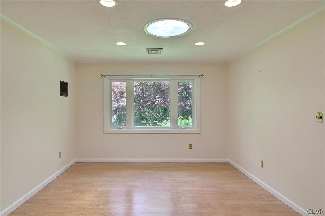 398 Fish Hill Road Tannersville, PA 18372 - Photo 9 of 42 Gallery Image 9