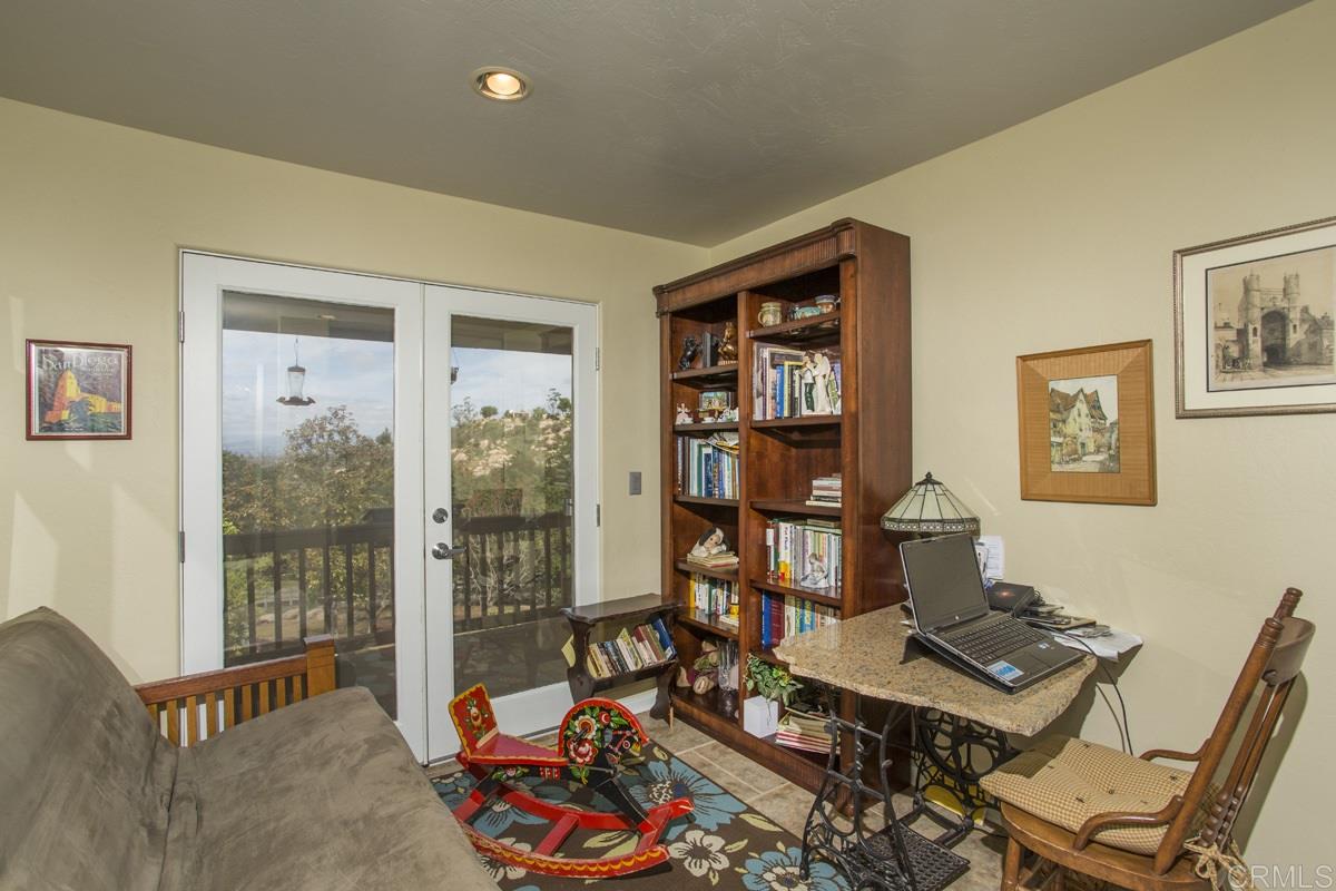 15550 Las Manzanitas Road Ramona, CA 92065 - Photo 11 of 24 Gallery Image 11