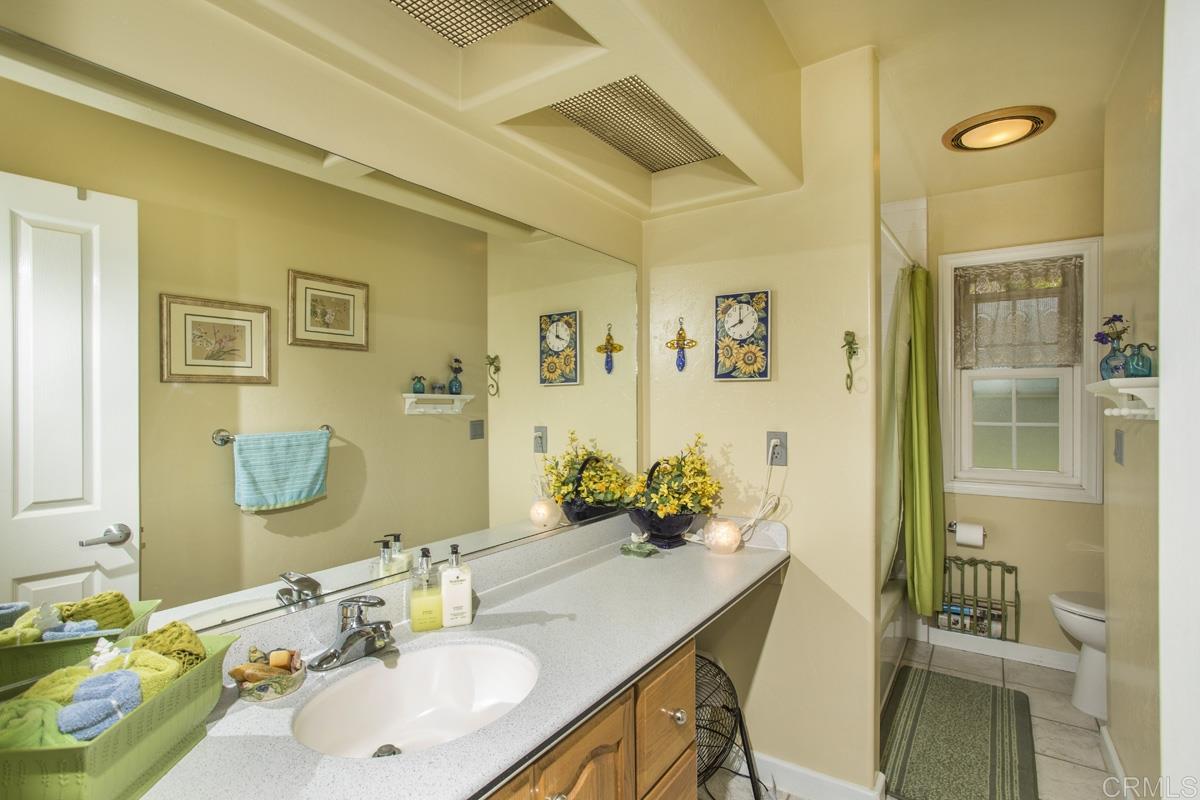 15550 Las Manzanitas Road Ramona, CA 92065 - Photo 14 of 24 Gallery Image 14