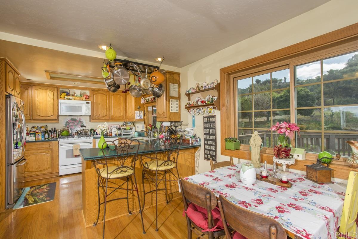 15550 Las Manzanitas Road Ramona, CA 92065 - Photo 16 of 24 Gallery Image 16