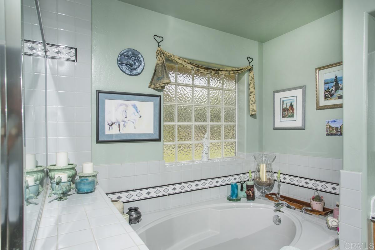 15550 Las Manzanitas Road Ramona, CA 92065 - Photo 18 of 24 Gallery Image 18