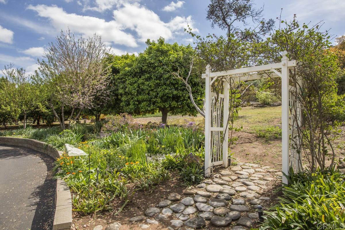 15550 Las Manzanitas Road Ramona, CA 92065 - Photo 20 of 24 Gallery Image 20