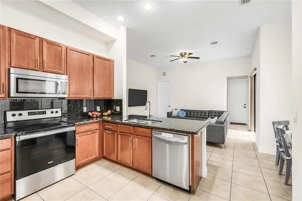 $5,000 | 3700 Northwest 84th Way, Cooper City, FL 33024