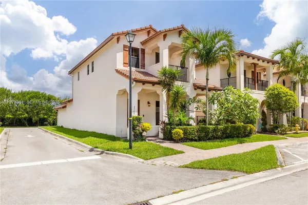 $5,000 | 3700 Northwest 84th Way, Cooper City, FL 33024