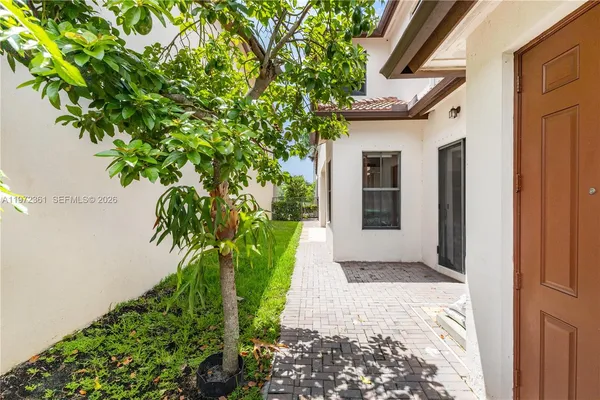 $5,000 | 3700 Northwest 84th Way, Cooper City, FL 33024