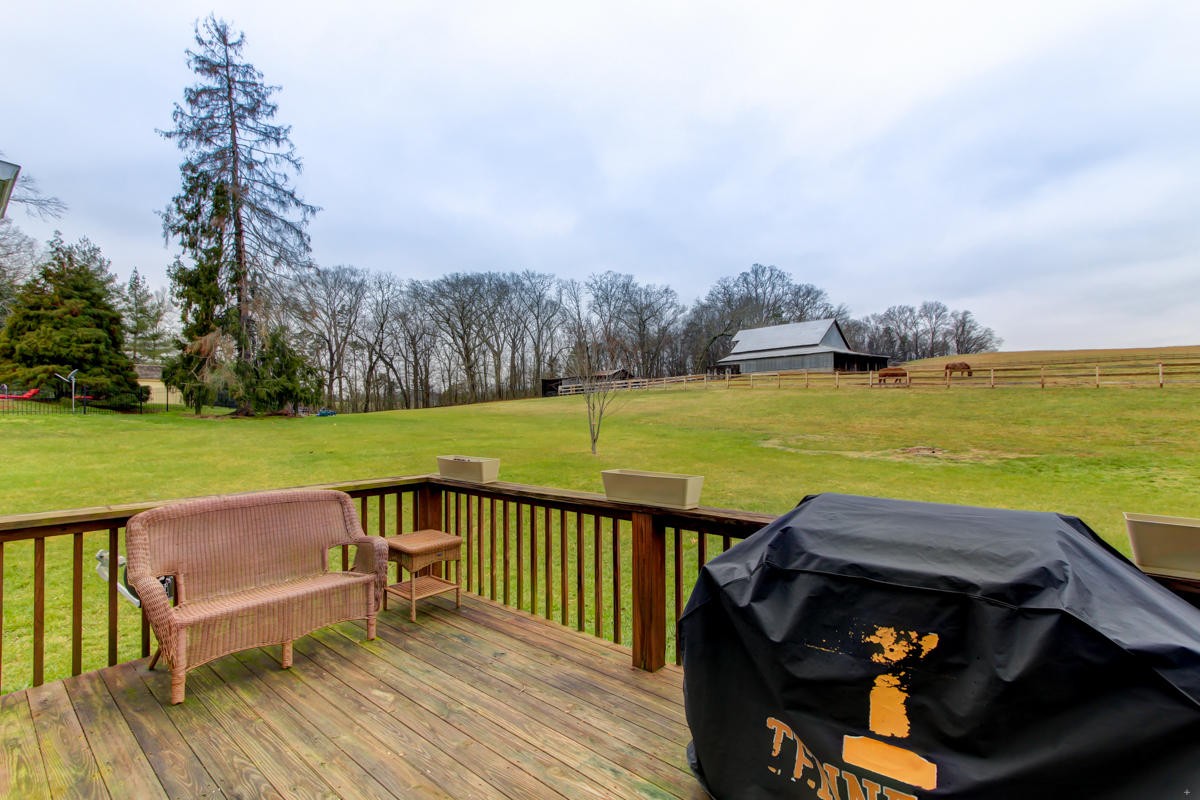 9821 Kodak Road Kodak, TN 37764 - Photo 25 of 30 Gallery Image 25