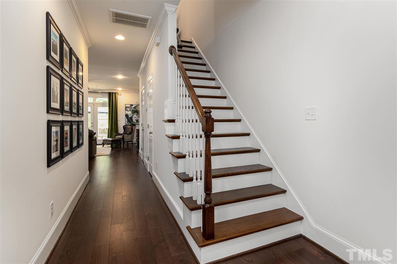 538 Ledbetter Court Raleigh, NC 27608 - Photo 16 of 30