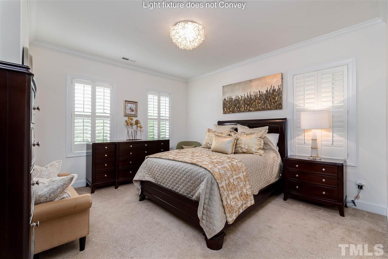 538 Ledbetter Court Raleigh, NC 27608 - Photo 17 of 30