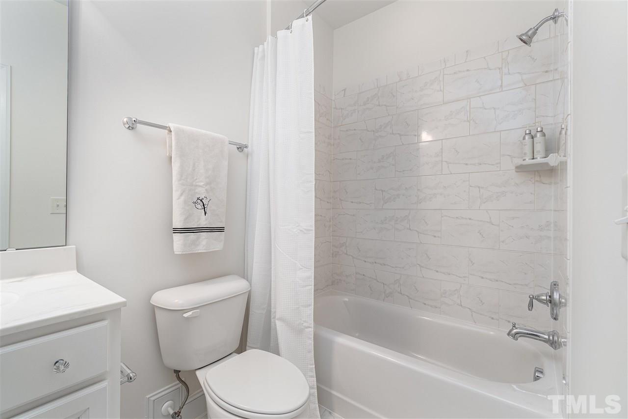 538 Ledbetter Court Raleigh, NC 27608 - Photo 23 of 30