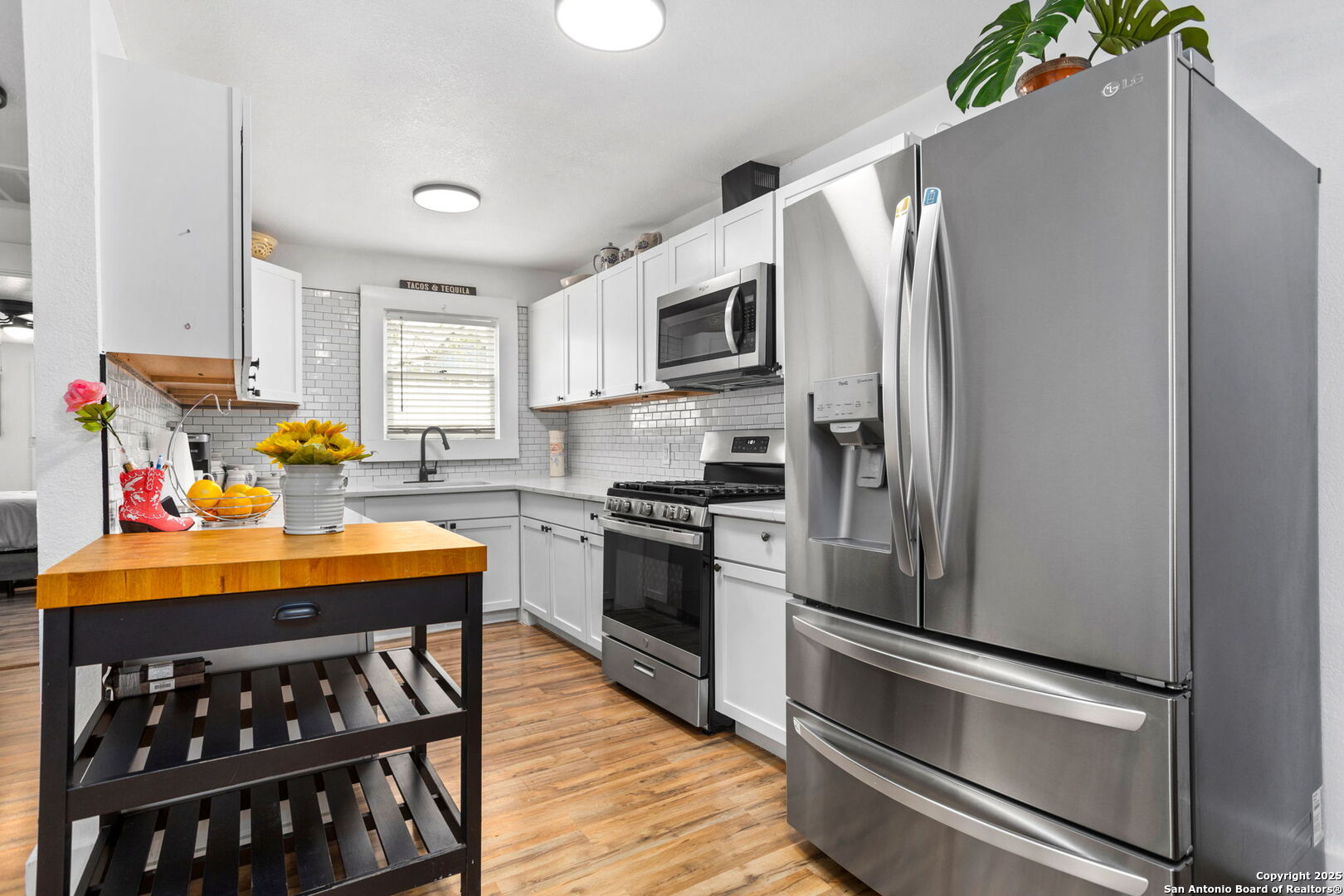 314 Trail San Antonio, TX 78212 - Photo 11 of 32