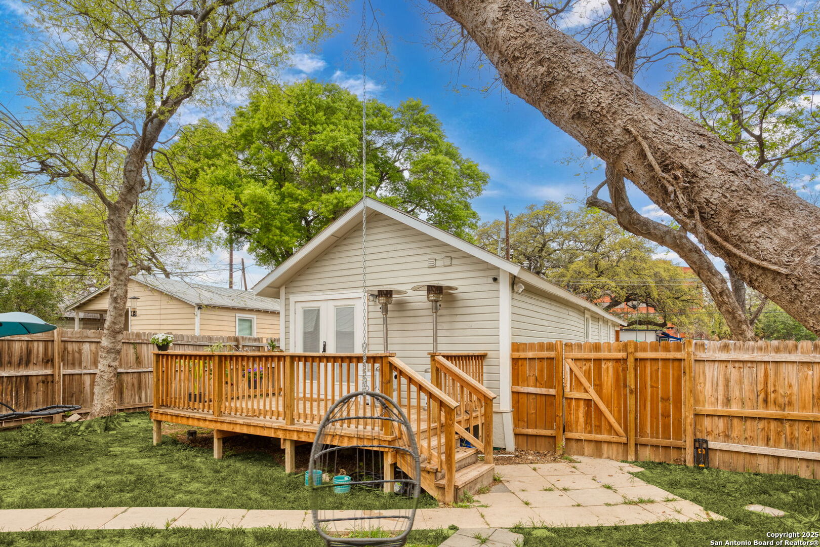 314 Trail San Antonio, TX 78212 - Photo 27 of 32