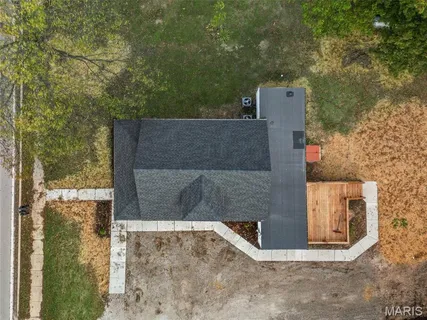 $375,000 | 2934 South Highway 94, Defiance, MO 63341
