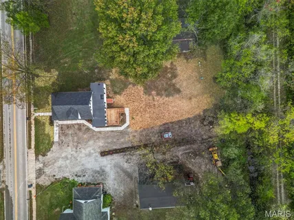 $375,000 | 2934 South Highway 94, Defiance, MO 63341