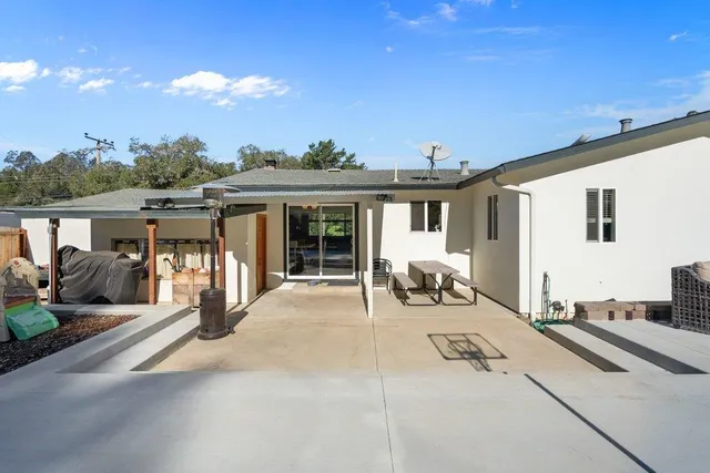 $825,000 | 7501 Langley Canyon Road, Salinas, CA 93907