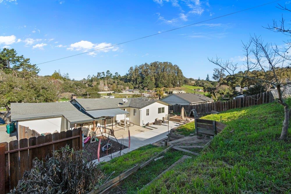 7501 Langley Canyon Road Salinas, CA 93907 - Photo 28 of 47