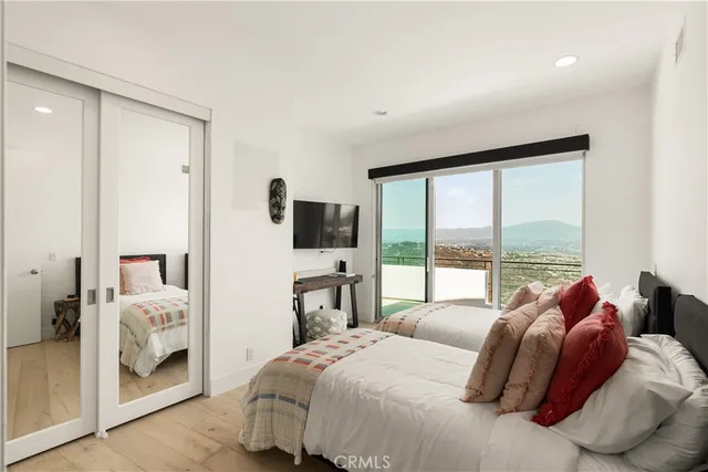 $15,000 | 3230 Tyrol Drive, Laguna Beach, CA 92651