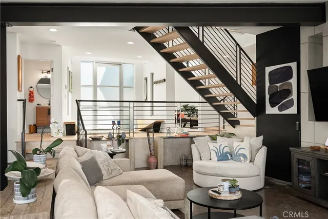 $15,000 | 3230 Tyrol Drive, Laguna Beach, CA 92651