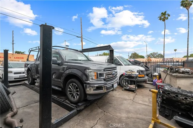 $639,900 | 455 South La Cadena Drive, Colton, CA 92324