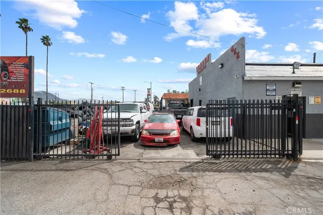 $639,900 | 455 South La Cadena Drive, Colton, CA 92324