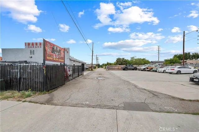 $639,900 | 455 South La Cadena Drive, Colton, CA 92324