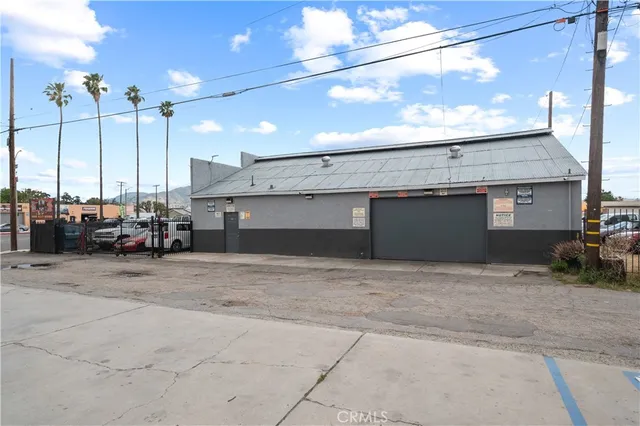 $639,900 | 455 South La Cadena Drive, Colton, CA 92324