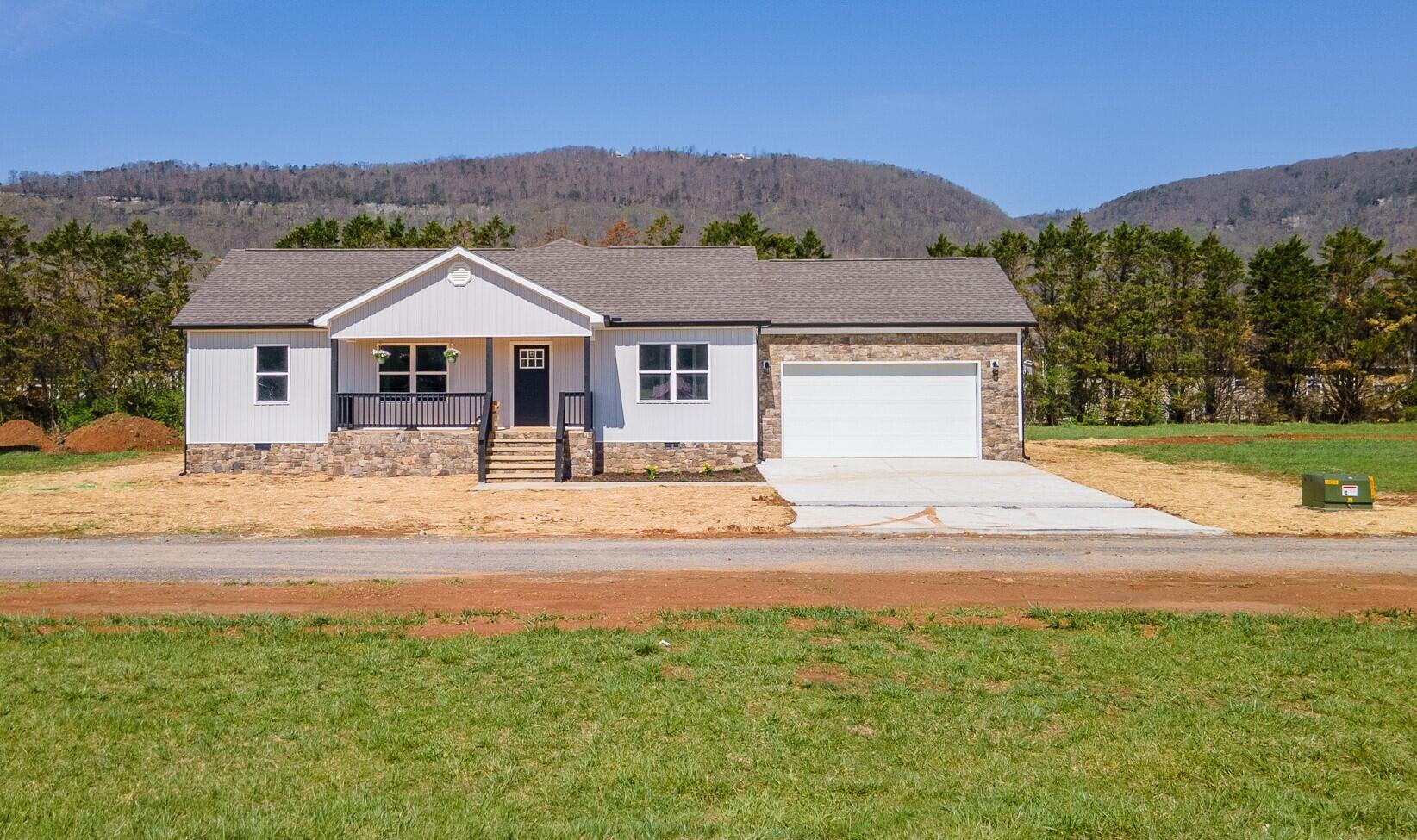 32 Galloway Airport Road Dunlap, TN 37327 - Photo 1 of 28 DJI_0992-2a