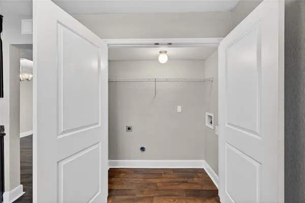 $1,330 | 4101 East NASA Parkway, Unit 352, Seabrook, TX 77586