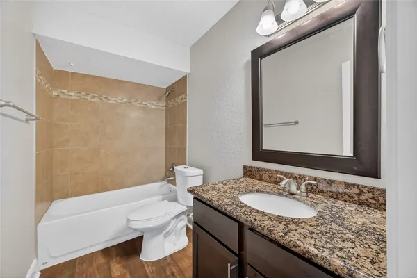 $1,330 | 4101 East NASA Parkway, Unit 352, Seabrook, TX 77586